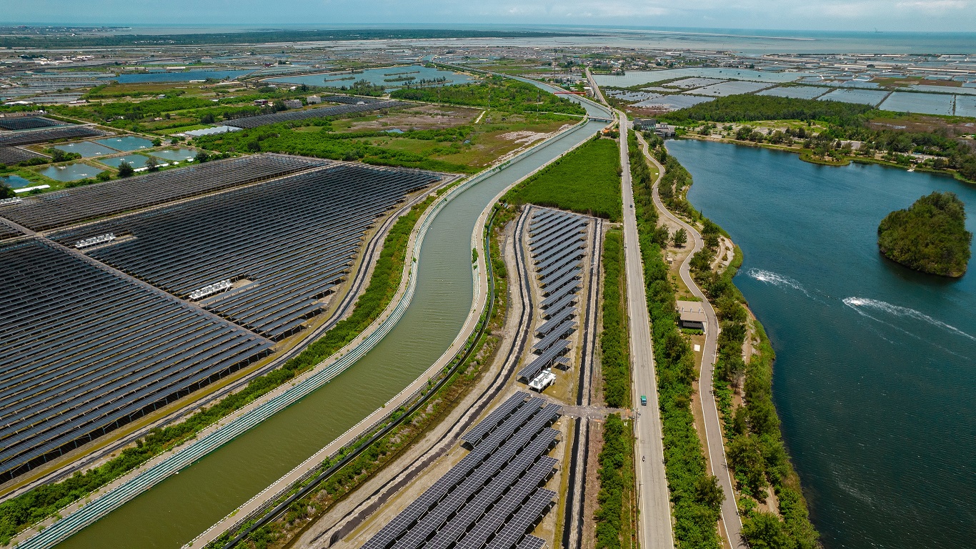 hth·华体能源事业提供智慧能源管理、太阳能监控管理、全方位电厂建置及运维解决方案，并拥有管理超过6000案场的经验