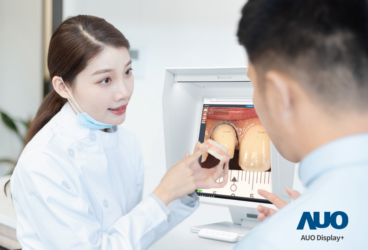 達擎積極投入牙科領域，瞄準牙技所數位轉型趨勢，與成軍滿周年的子公司原色口腔數位，展現智慧牙技整合方案的落地成果，加速推動牙科與假牙製作流程數位化